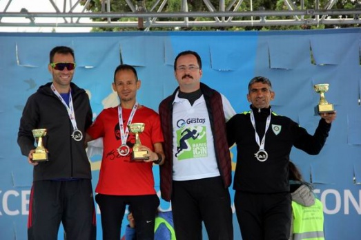 Maratona Türk atletler damga vurdu