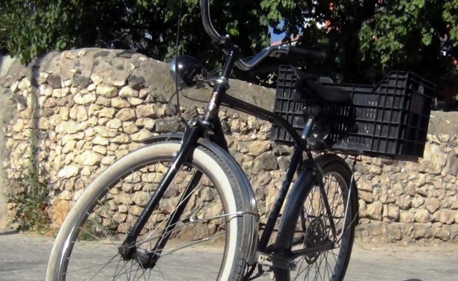 100 yıllık bisiklet, yolların hakkını veriyor