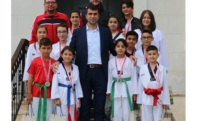 Başkan Arslan, Şampiyonları Ağırladı