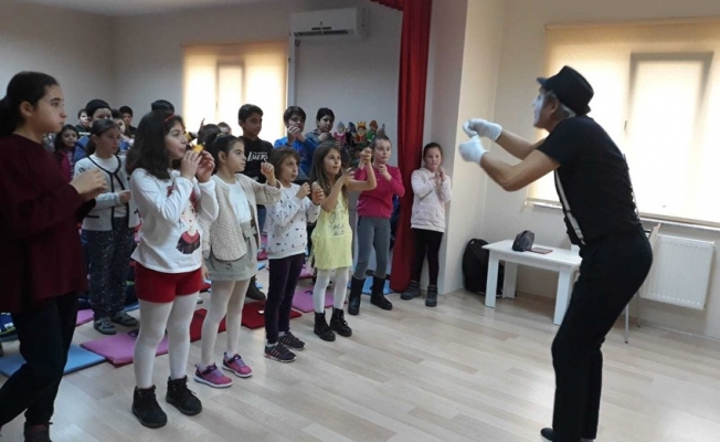 Çocuk Kültür Evi'nde "Pantomim Buluşması"
