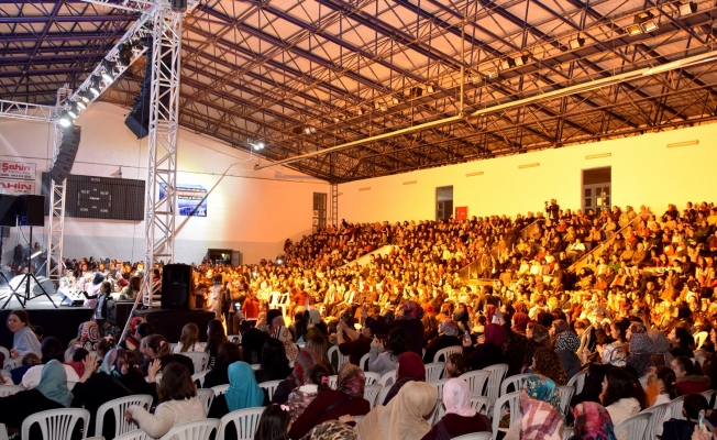 Çan’da Petek Dinçöz konseri