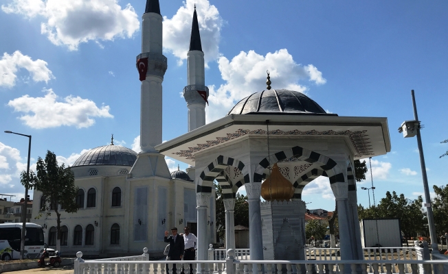 Şehitler Camii ibatede açıldı