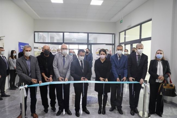 “Kabulünün 100. Yılında İstiklal Marşımız ve Mehmet Akif Ersoy” sergisi açıldı