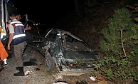 Çanakkale'de trafik kazası: 2 ölü, 1 yaralı