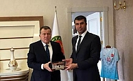 Başkan Arslan’dan Cirit’e anlamlı hediye