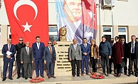 Gelibolu Belediyesi’nden okullara Atatürk büstü