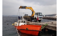 Lodosta batan tekne için kurtarma çalışması (VİDEO)