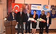 Rotary Kulübü'nden Başkan Gökhan'a teşekkür plaketi…