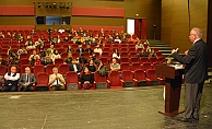 Başkan Gökhan, ÇOMÜ’de konferans verdi